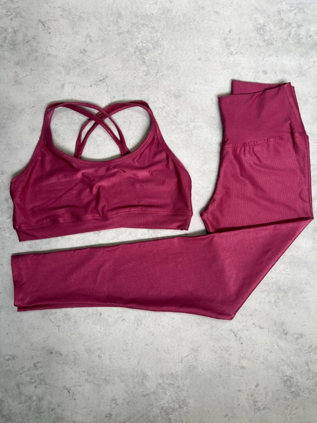 Legging Básica G + Top Luna – Compressão Amora