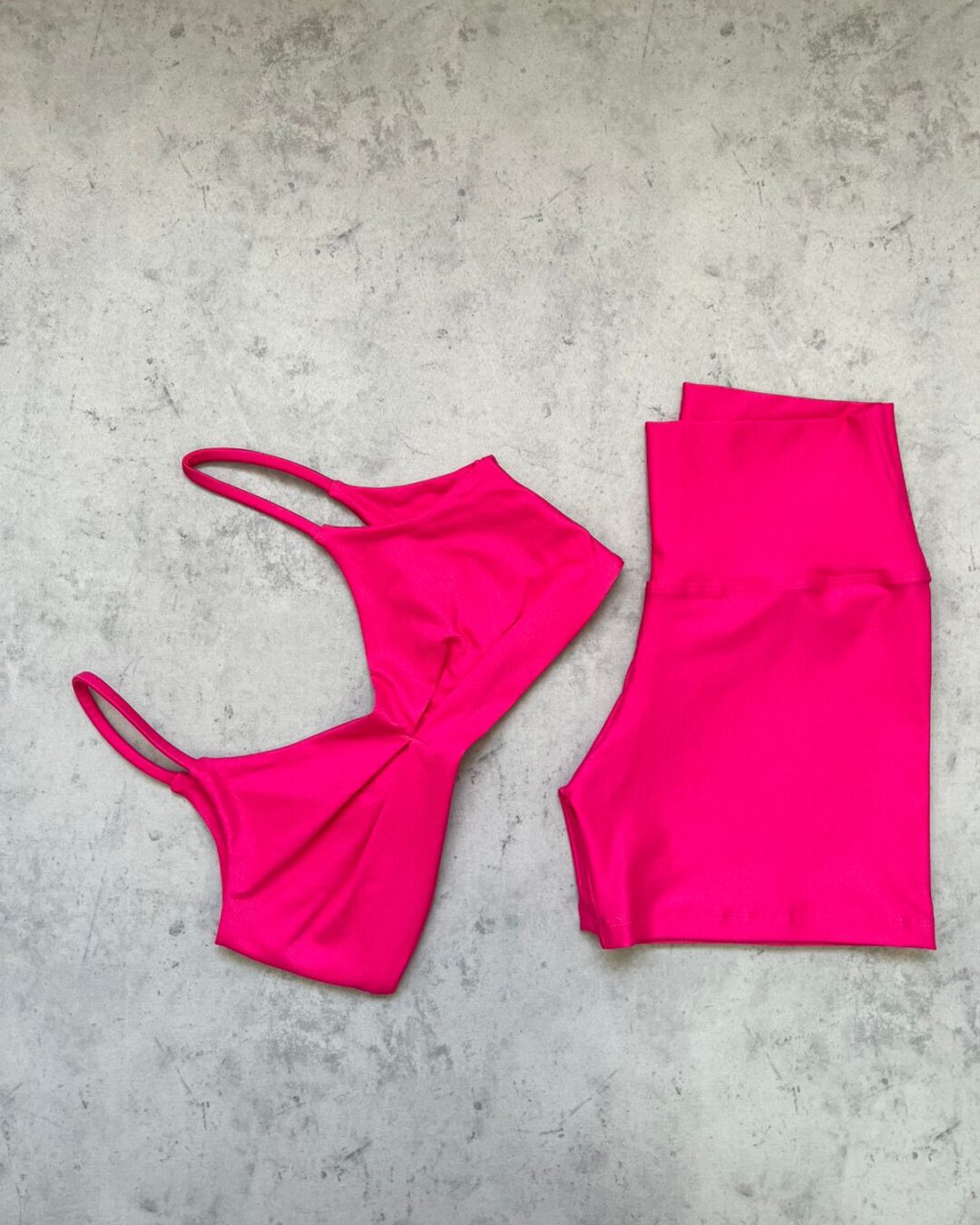 Short Básico + Top Lívia - Compressão Rosa Persa