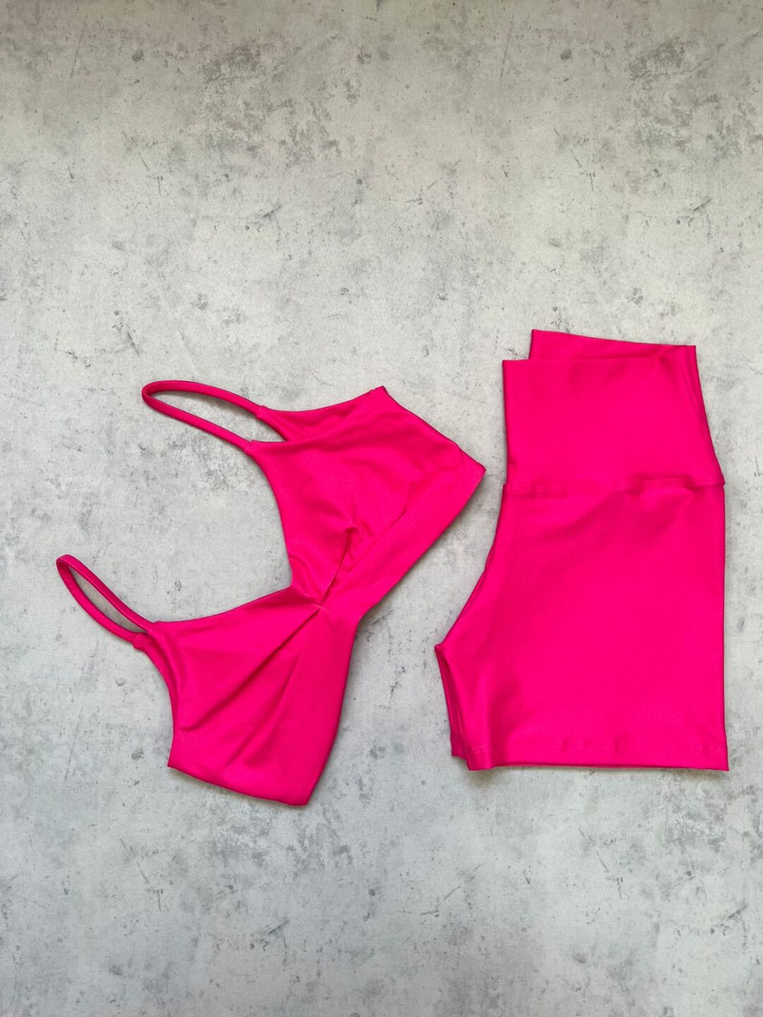 Short Básico + Top Lívia - Compressão Rosa Persa