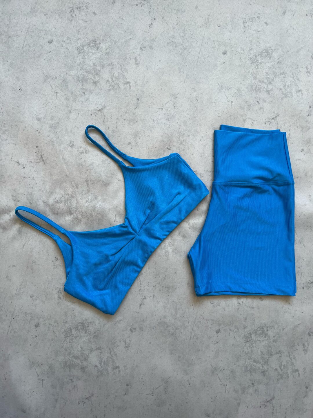 Short Básico + Top Lívia - Compressão Azul Safira