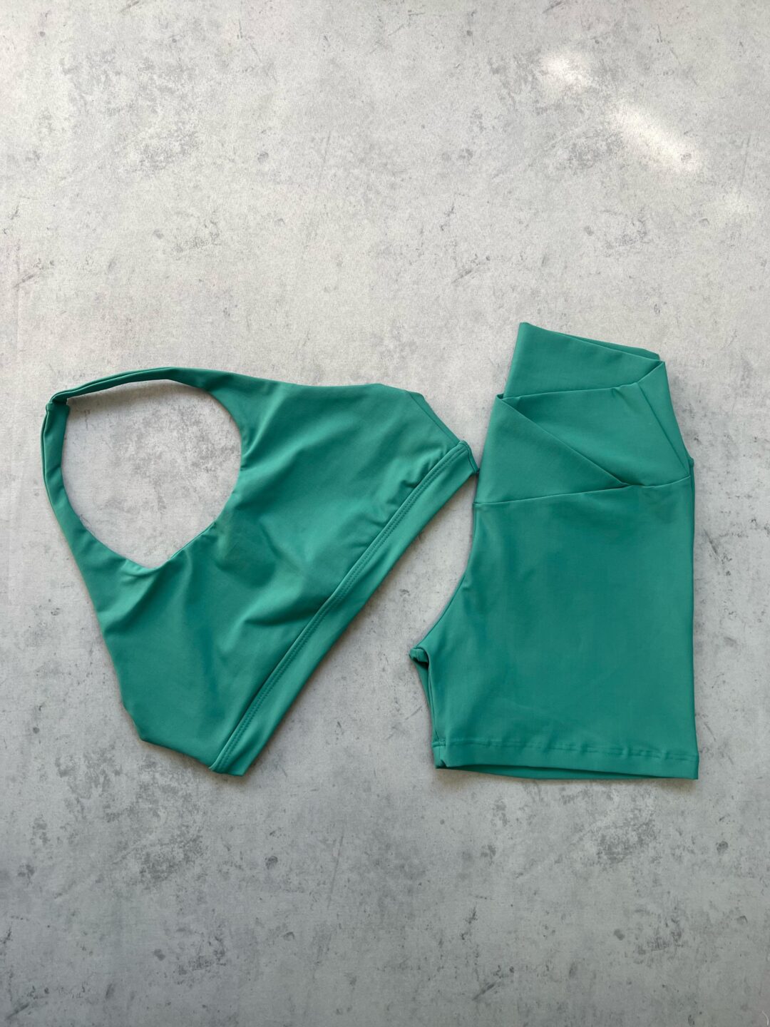 Short Cós Cruzado + Top Duda - Light Verde Sálvia