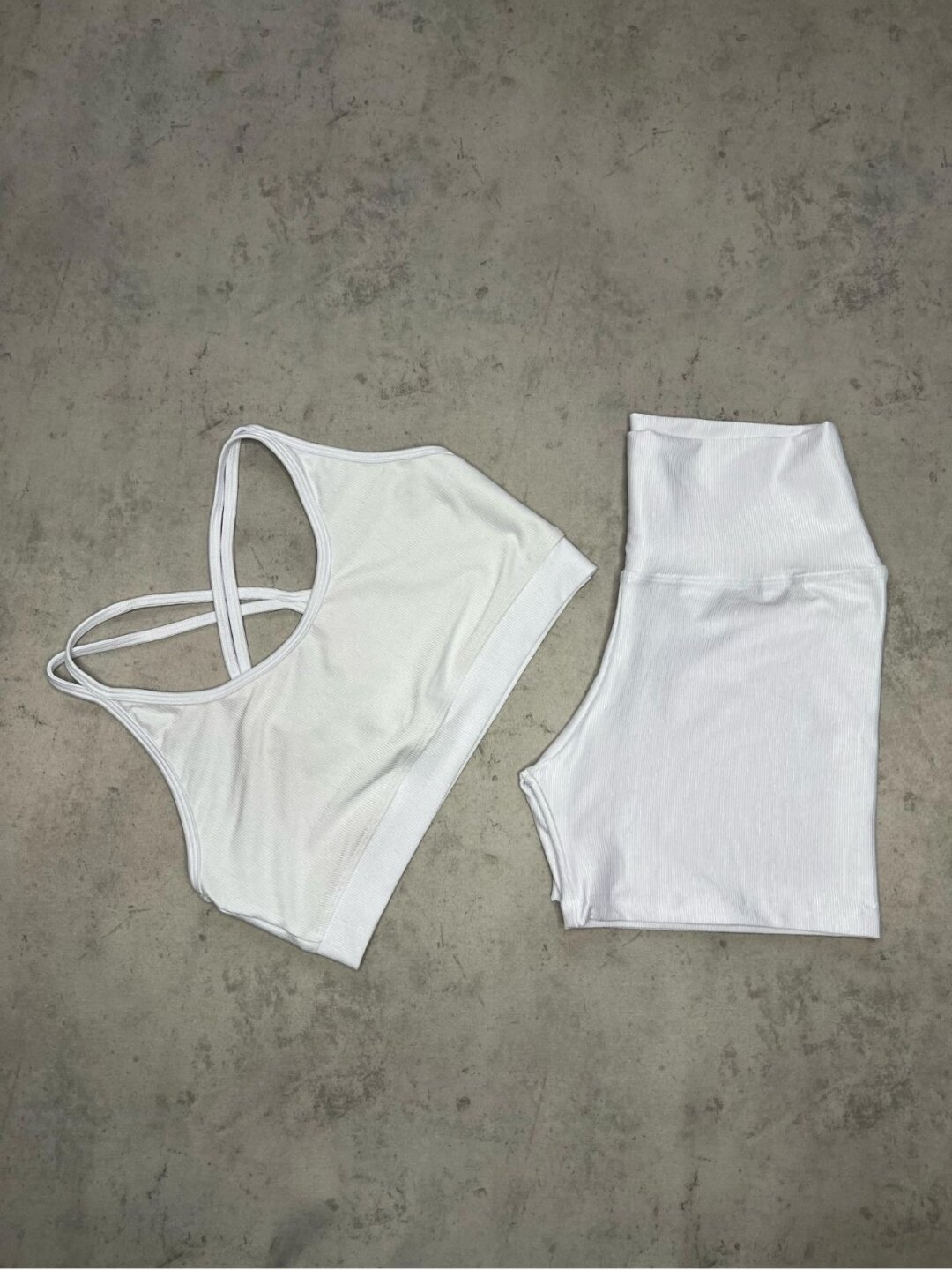 Short Básico + Top Luna – Compressão Branco