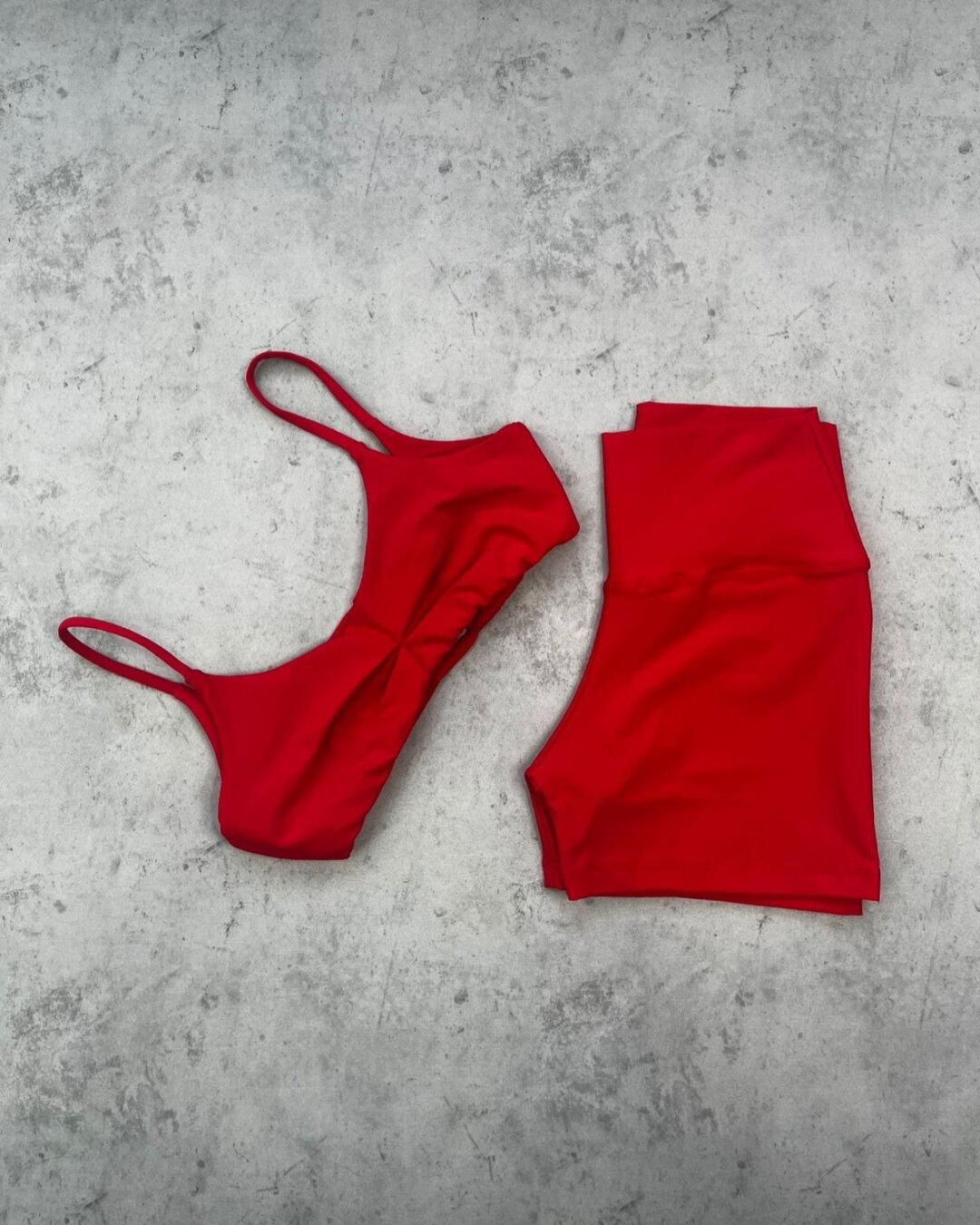 Short Básico + Top Lívia - Light Vermelho Brilhante
