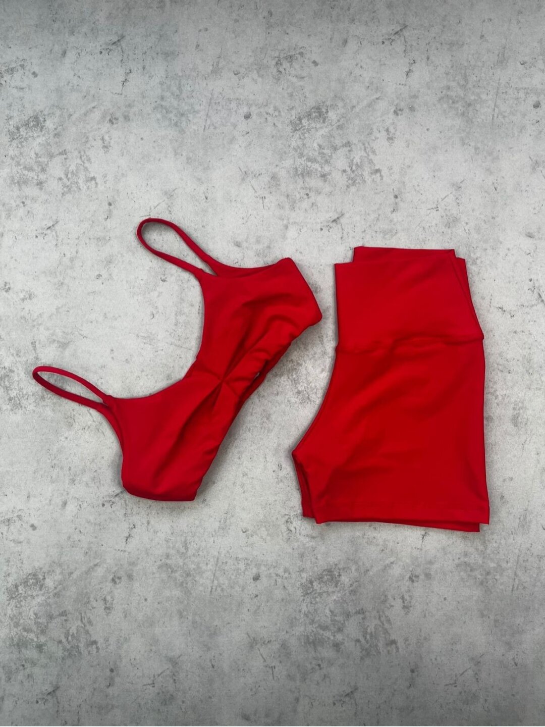 Short Básico + Top Lívia - Light Vermelho Brilhante