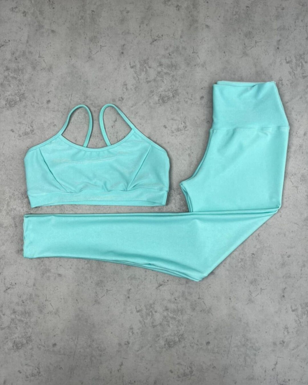 Legging Básica + Top Manu – Compressão Frozen