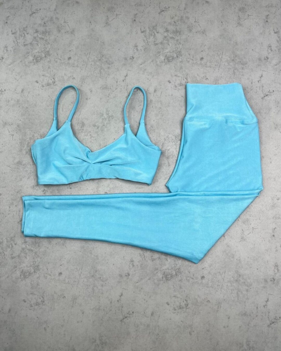 Legging Básica + Top Lívia - Compressão Azul Candy