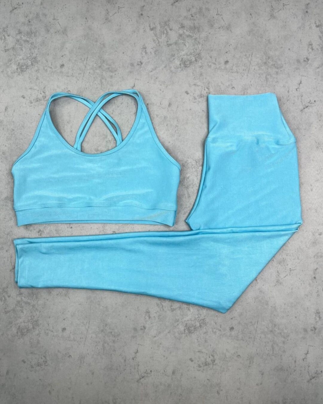 Legging Básica + Top Luna – Compressão Azul Candy