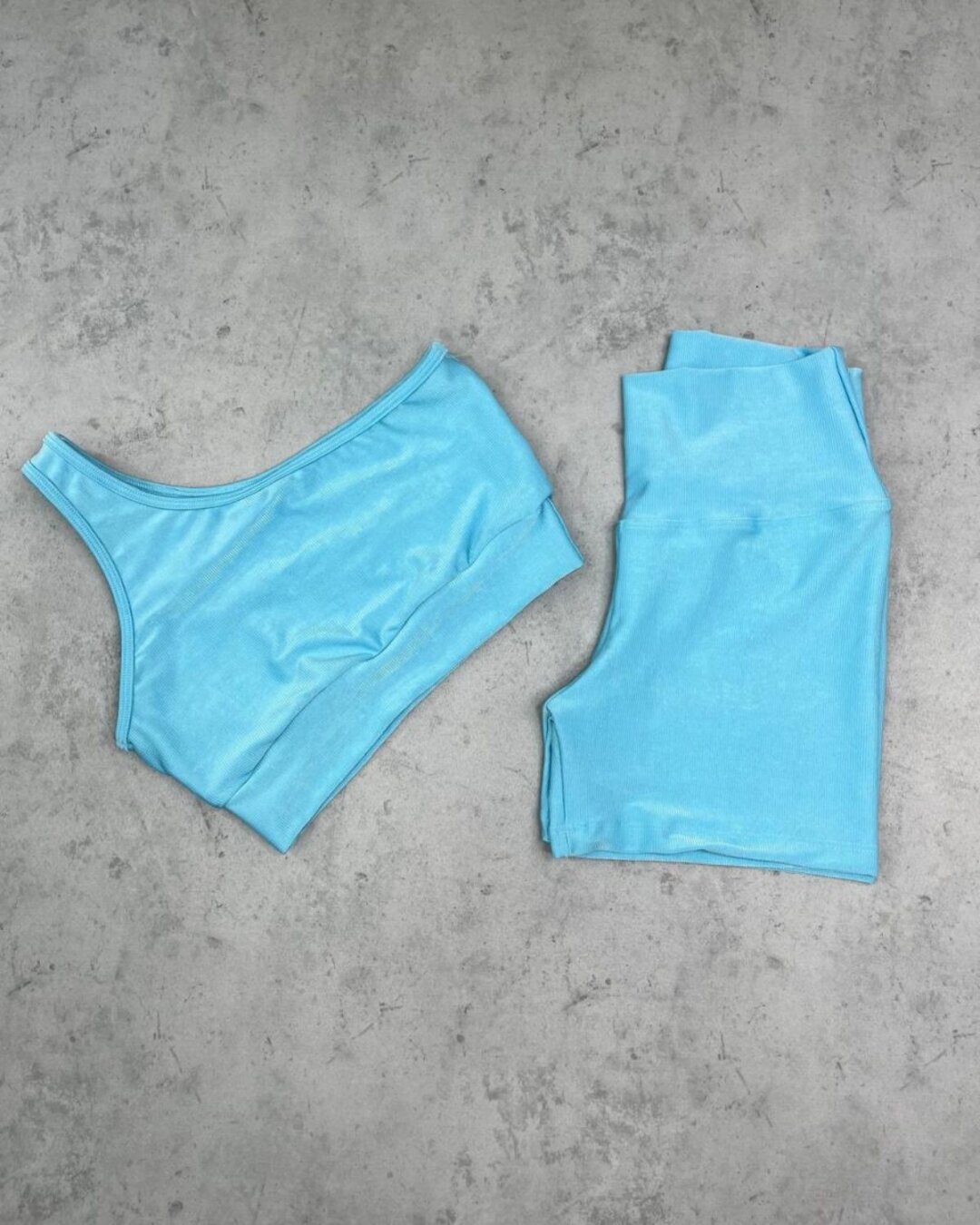 Short Básico + Top Sophia – Compressão Azul Candy