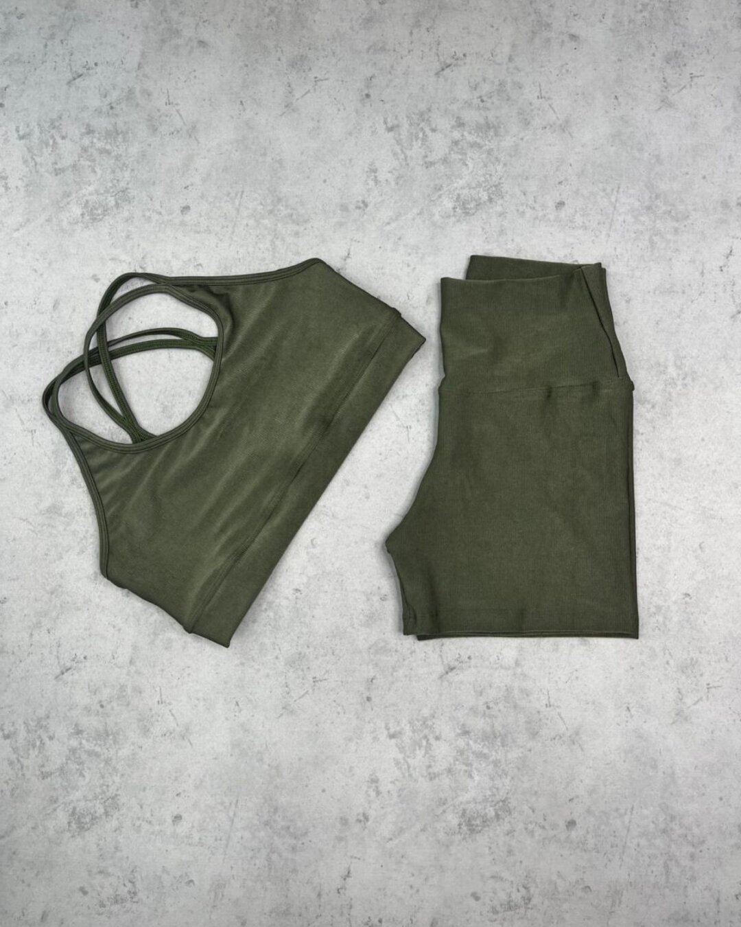 Short Básico + Top Luna- Compressão Folhagem