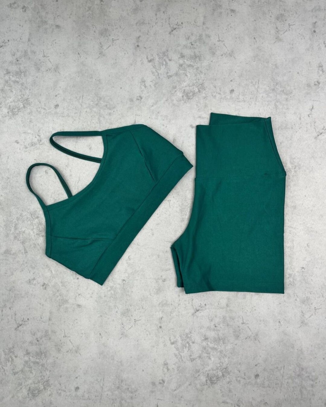 Short Básico + Top Manu – Compressão Verde Selva