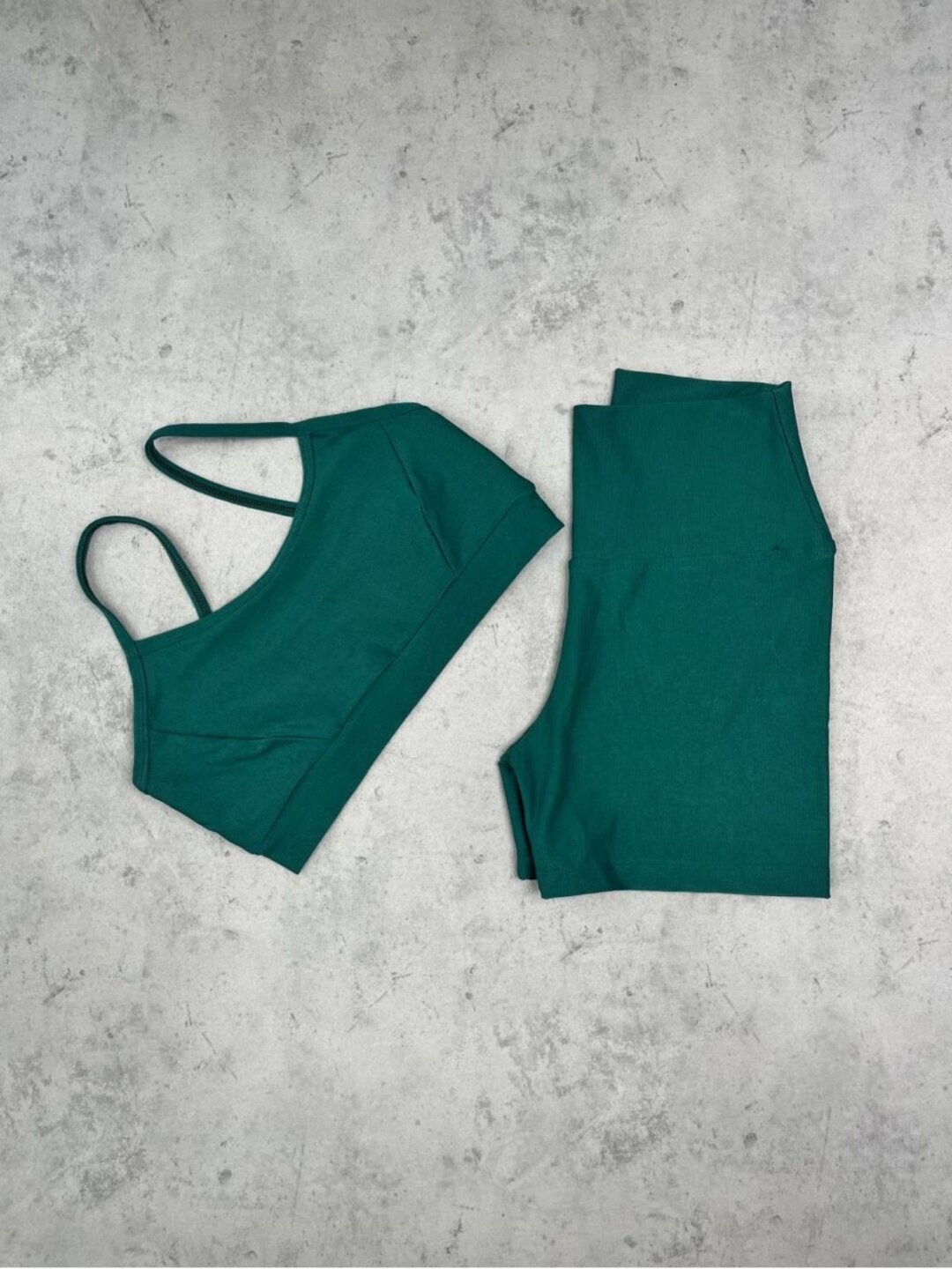 Short Básico + Top Manu – Compressão Verde Selva
