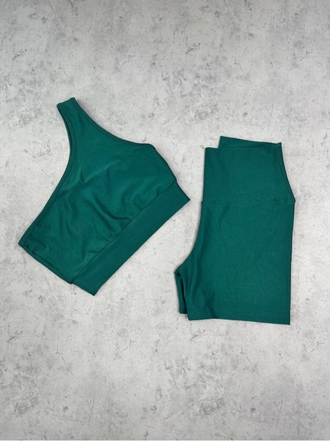Short Básico + Top Sophia – Compressão Verde Selva