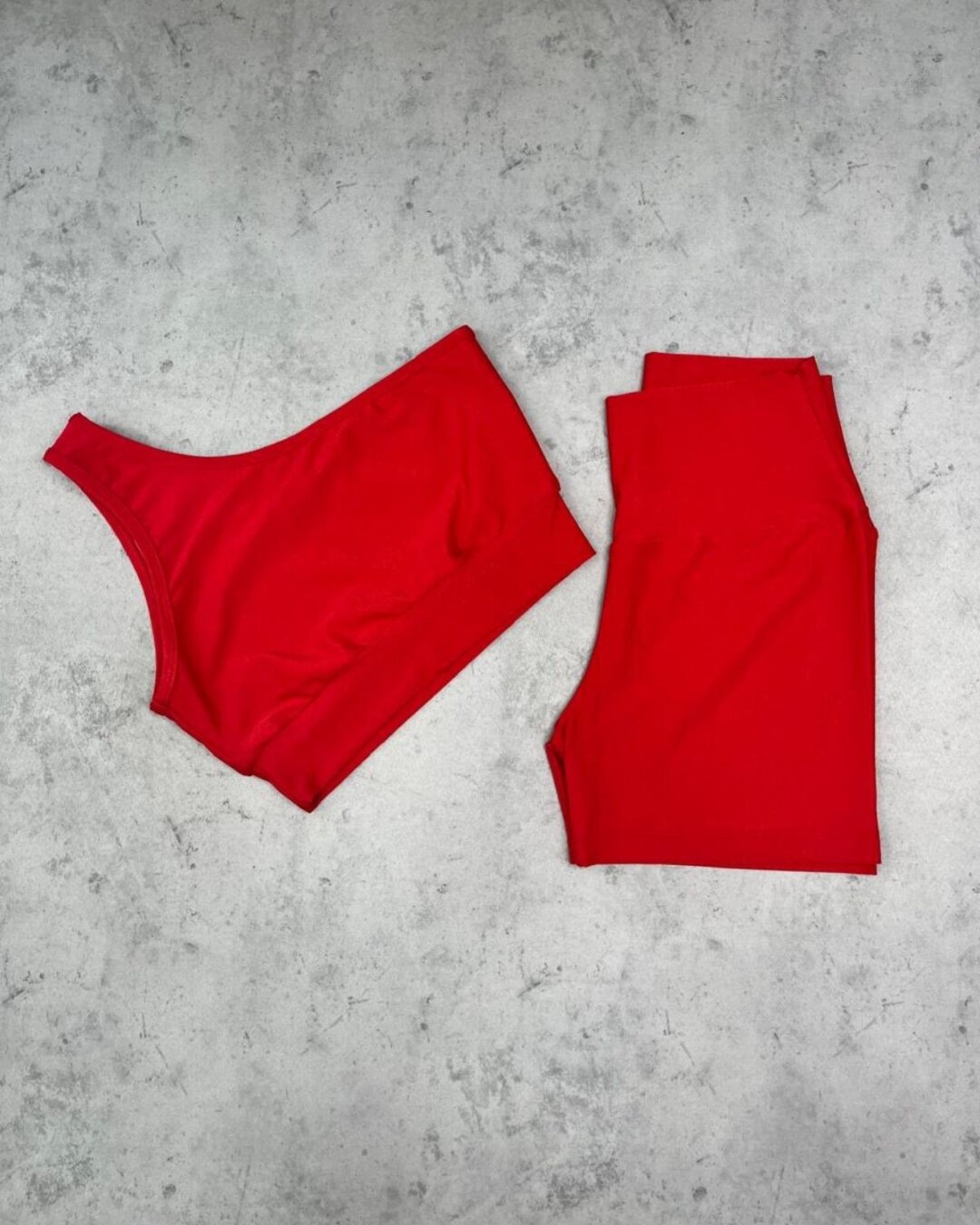 Short Básico + Top Sophia – Compressão Vermelho Brilhante