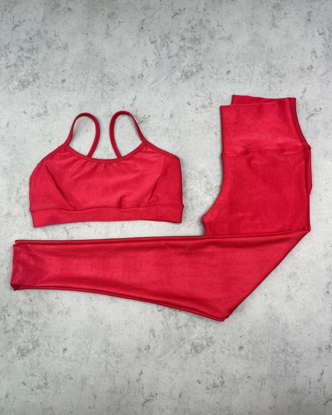 Legging Básica + Top Manu – Compressão Amaranto