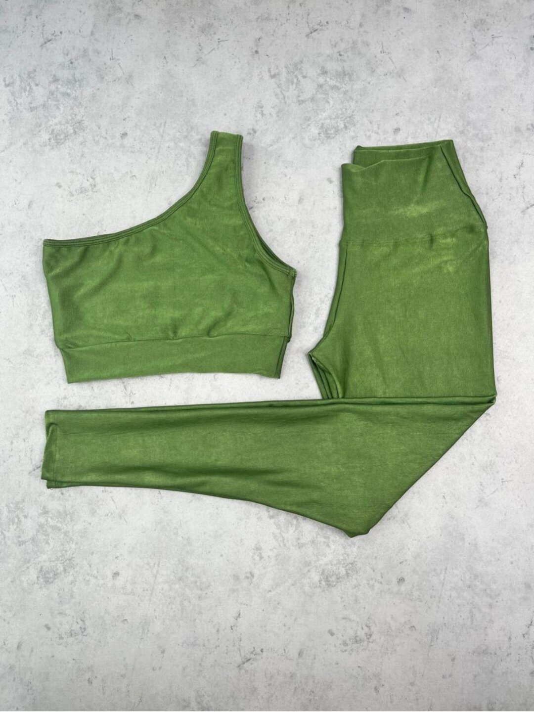 Legging Básica + Top Sophia - Compressão Verde Oliva
