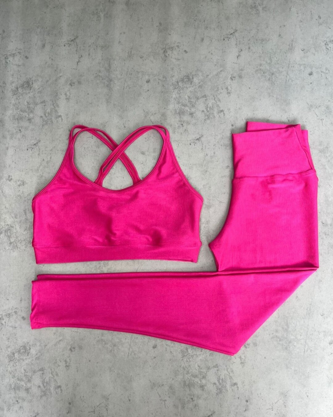 Legging Básica + Top Luna – Compressão Hot Pink