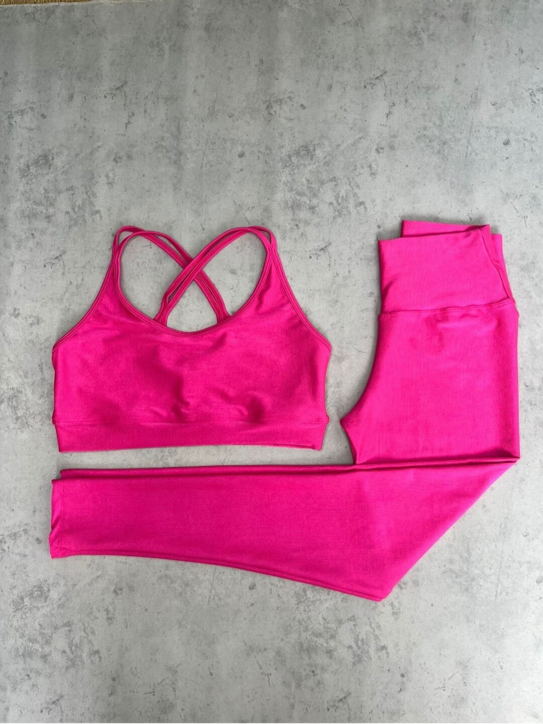 Legging Básica + Top Luna – Compressão Hot Pink