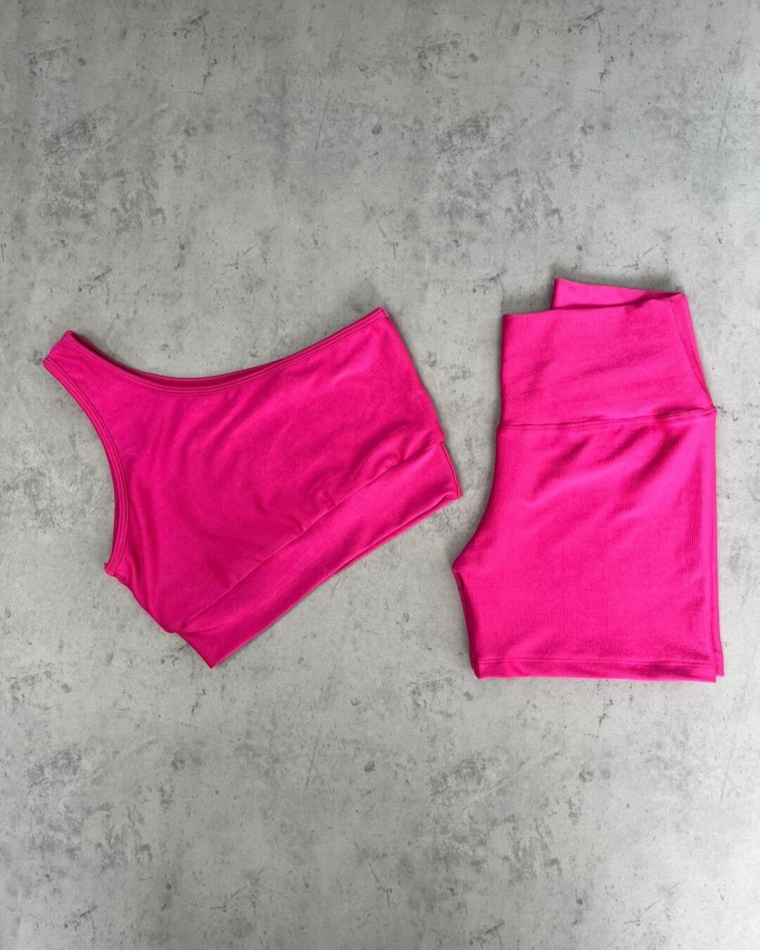 Short Básico + Top Sophia – Compressão Hot Pink