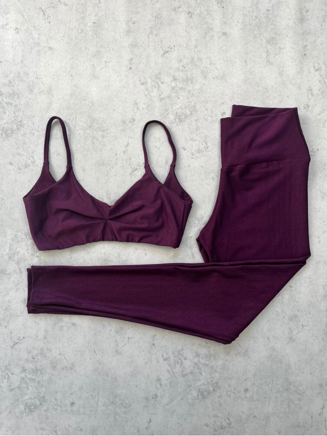 Legging Básica + Top Lívia - Compressão Ameixa