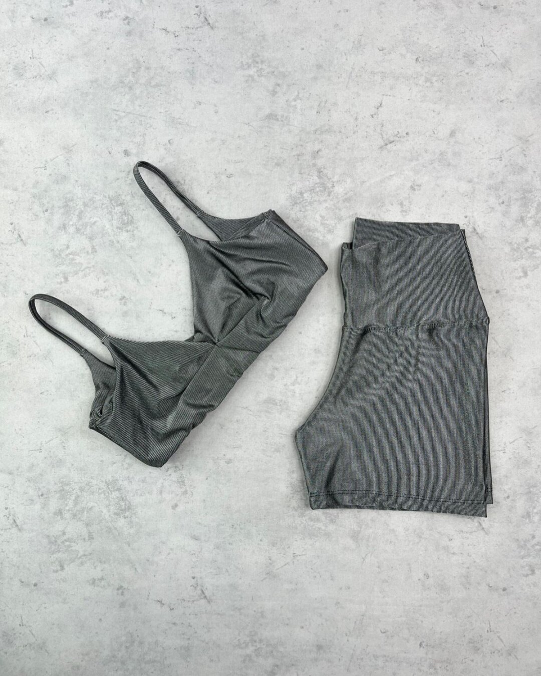 Short Básico + Top Lívia - Compressão Preto Metalizado