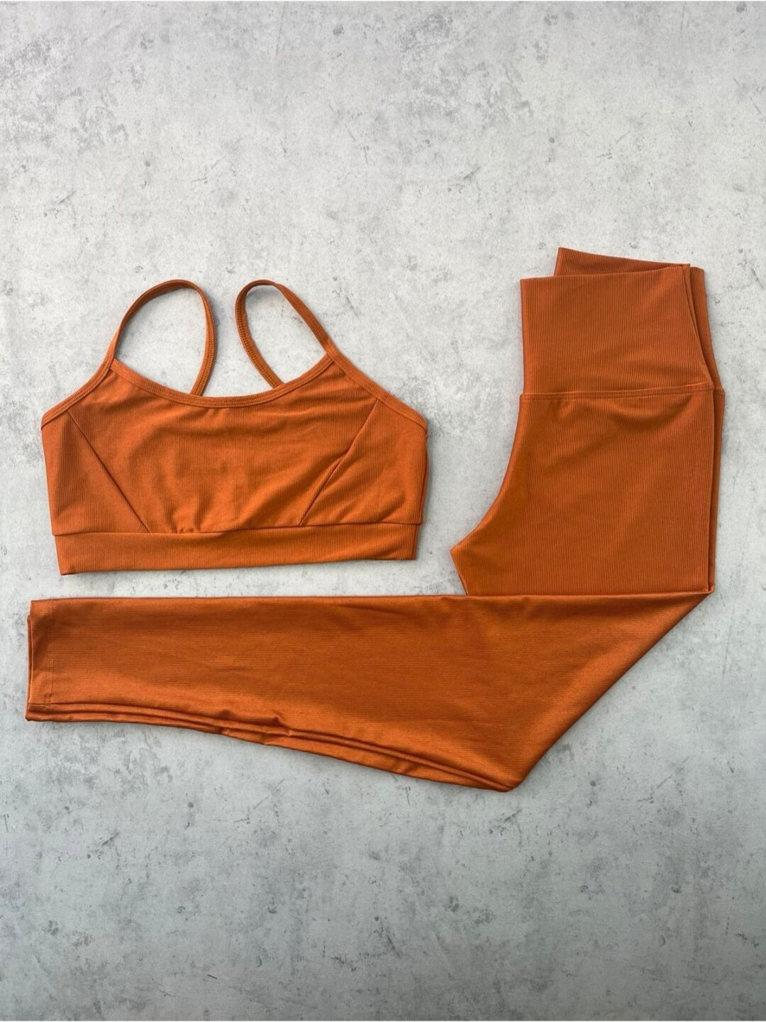 Legging Básica + Top Manu – Compressão Terra