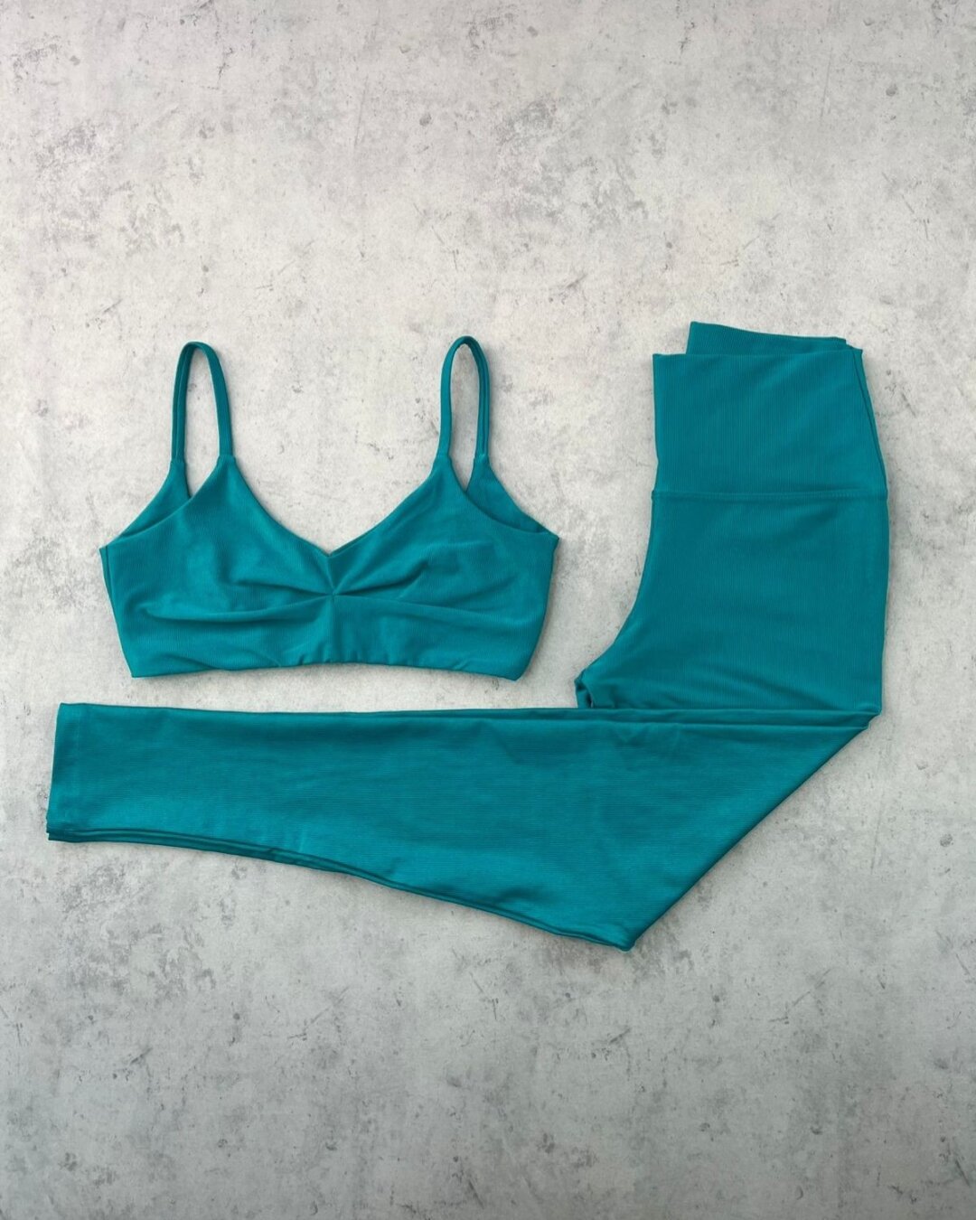 Legging Básica + Top Lívia - Compressão Turquesa Urban