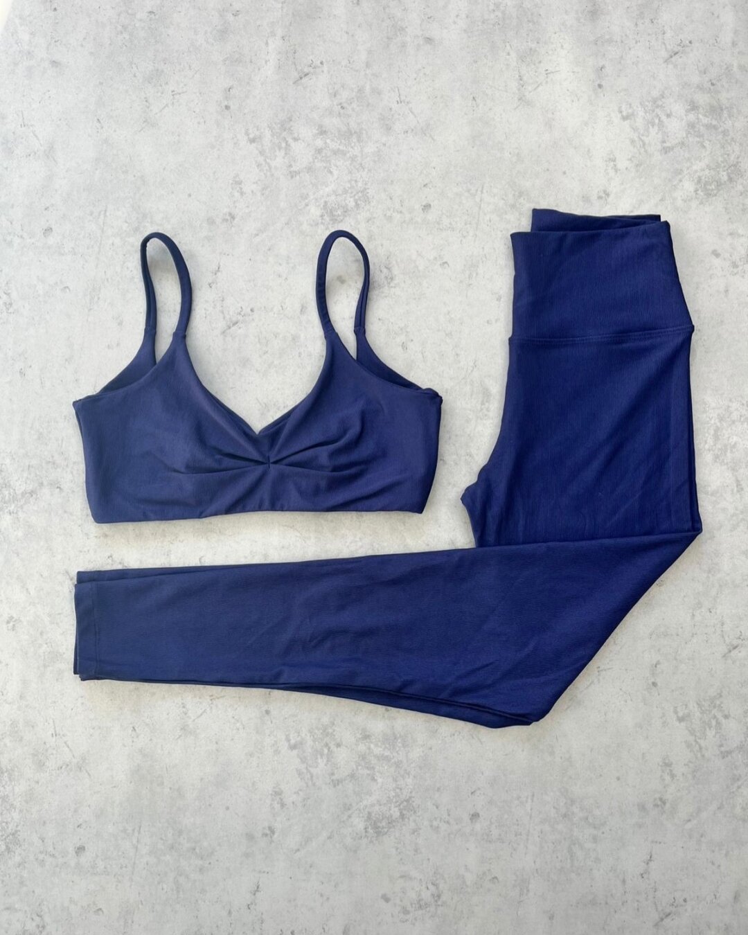 Legging Básica + Top Lívia - Compressão Petúnia Azul