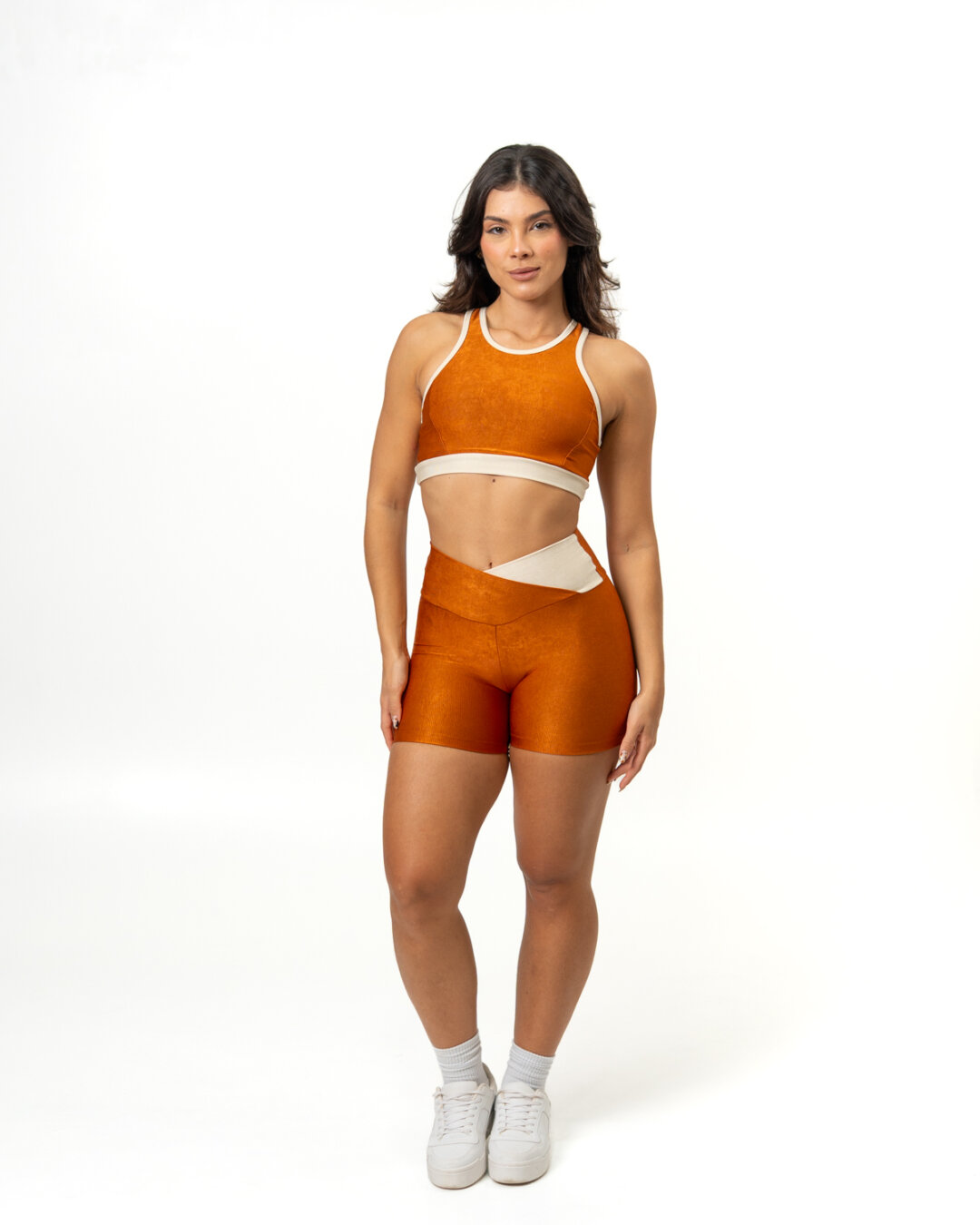 Short Bicolor Cós Cruzado + Top Aline - Compressão Ferrugem/Off White