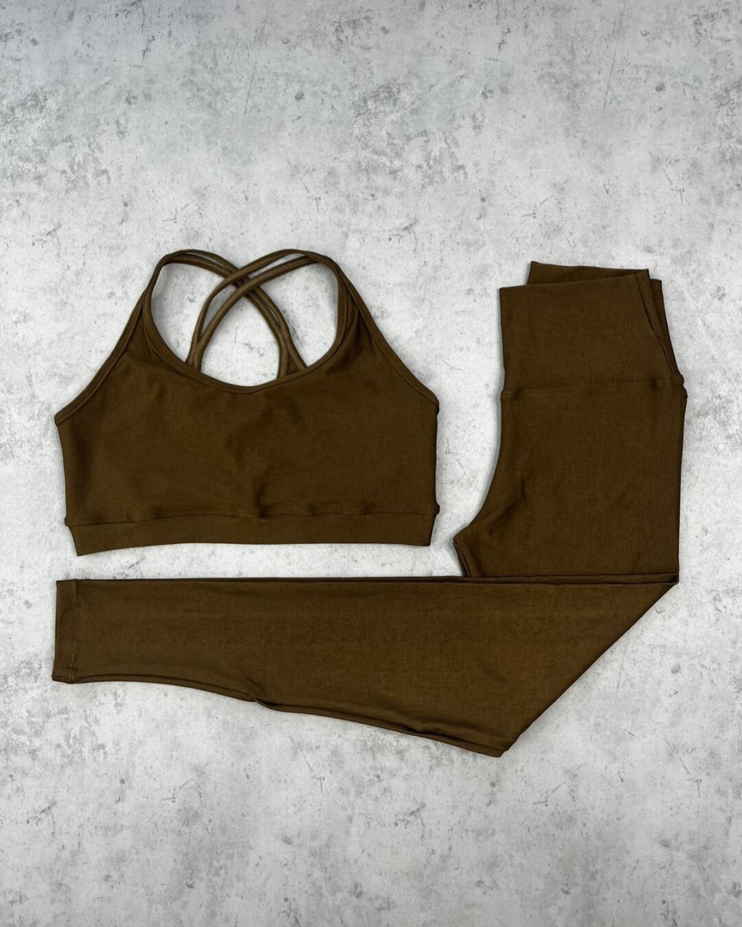 Legging Básica + Top Luna – Compressão Nozes