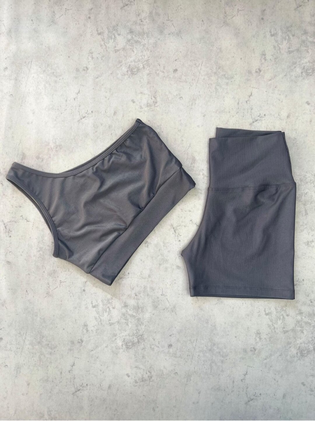Short Básico + Top Sophia - Compressão Cinza