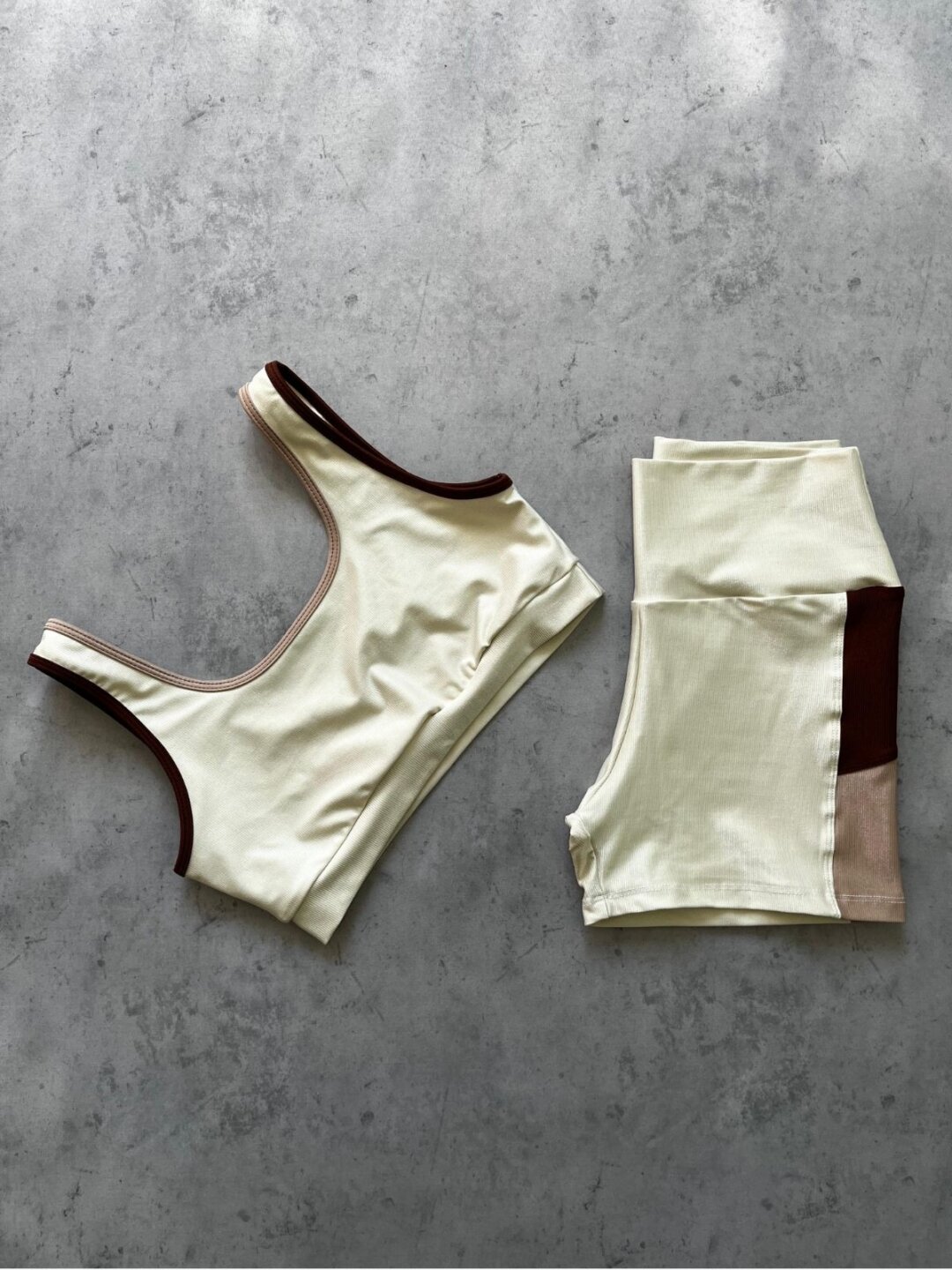 Conjunto Short Anna - Compressão Off White/Café/Nude