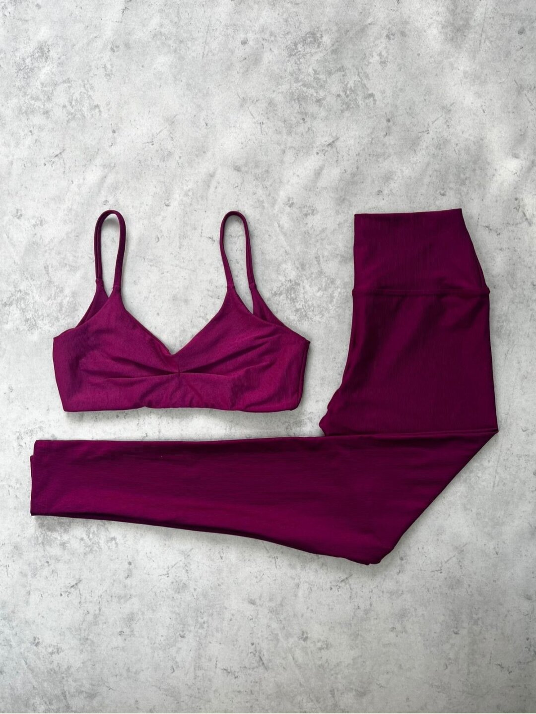 Legging Básica + Top Lívia - Compressão Berinjela