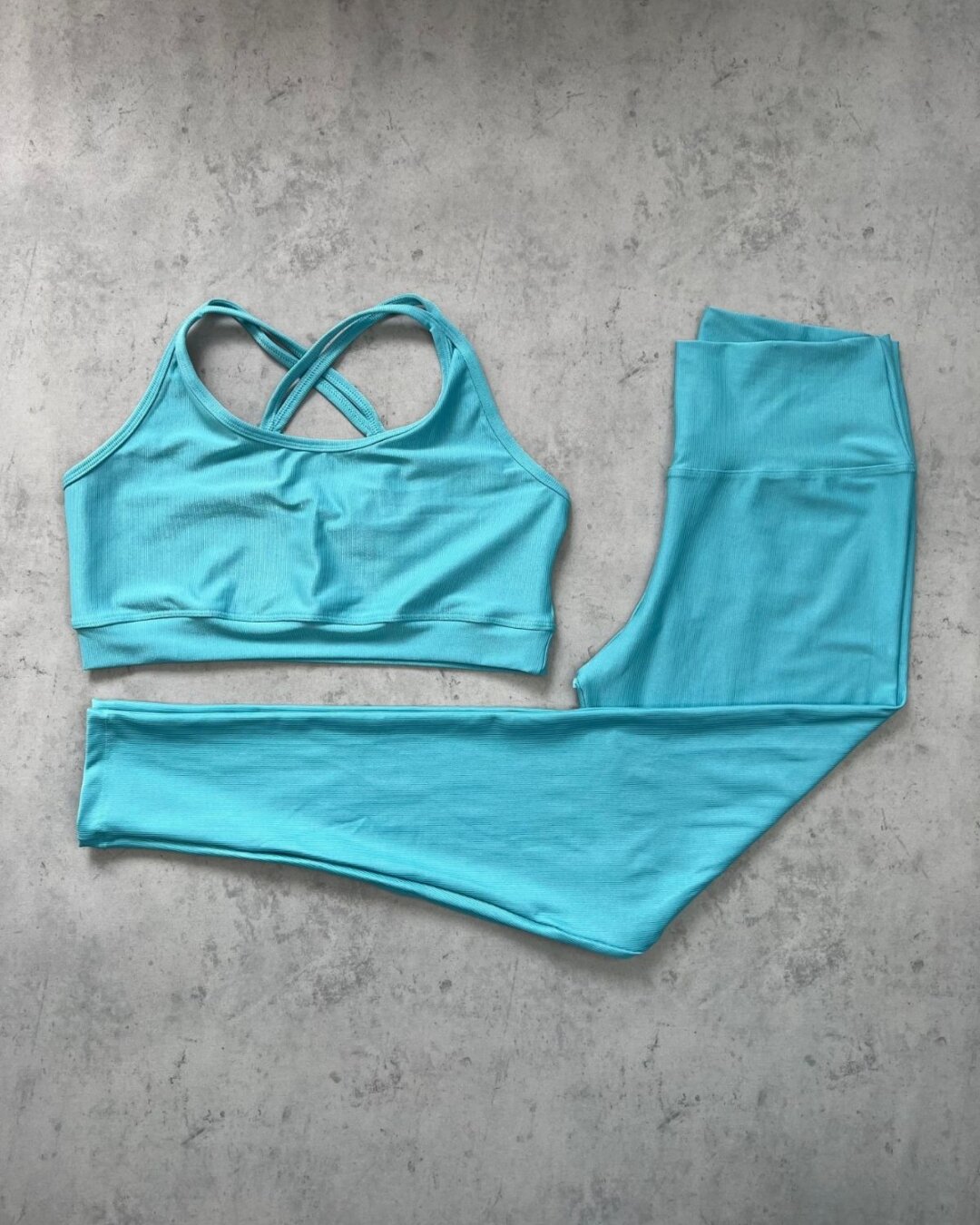 Legging Básica + Top Luna – Compressão Brisa