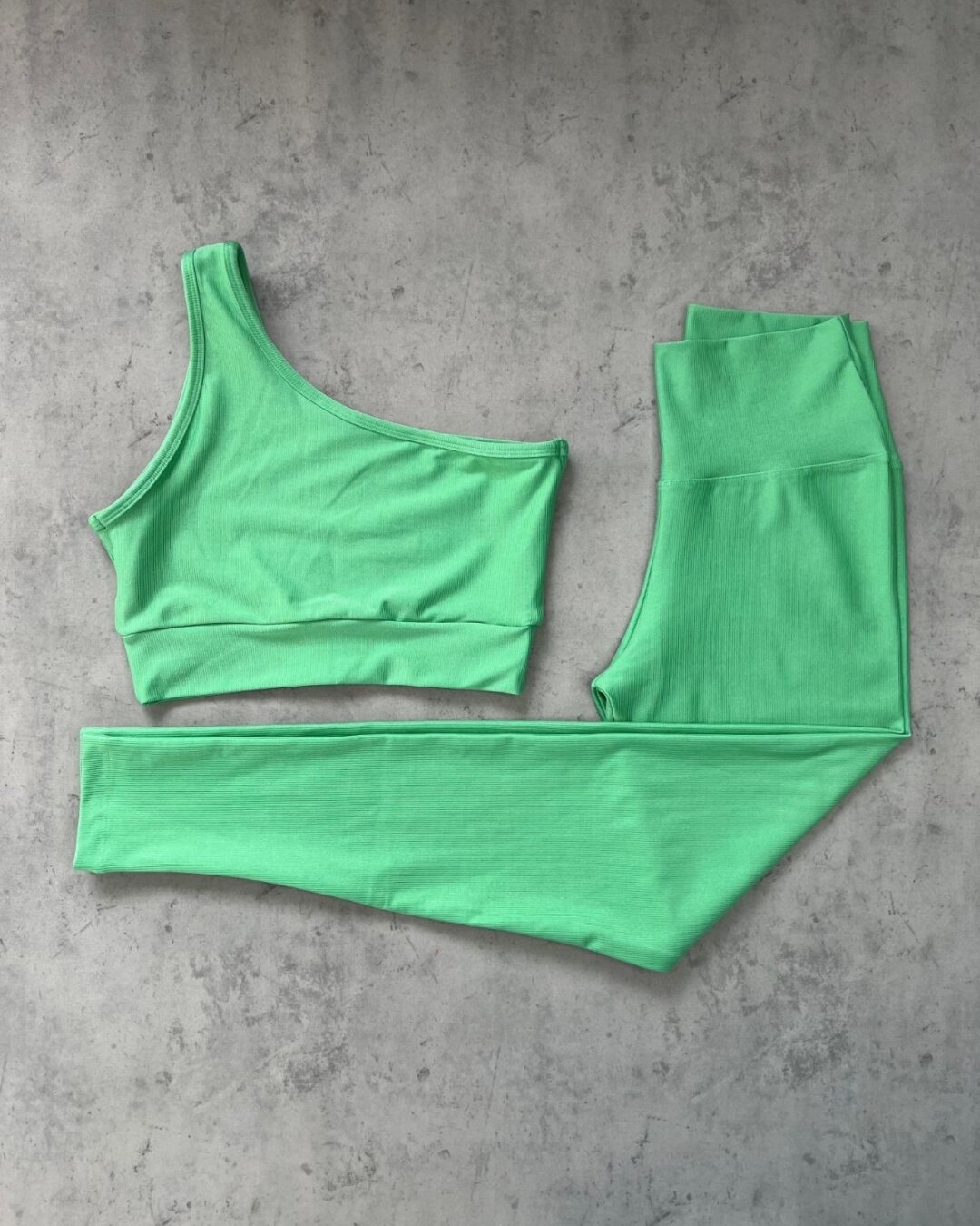 Legging Básica + Top Sophia - Compressão Verde Erva Doce
