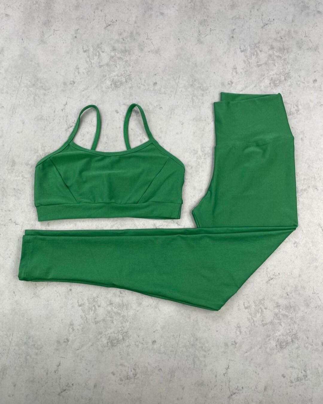 Legging Básica + Top Manu - Compressão Verde Folha