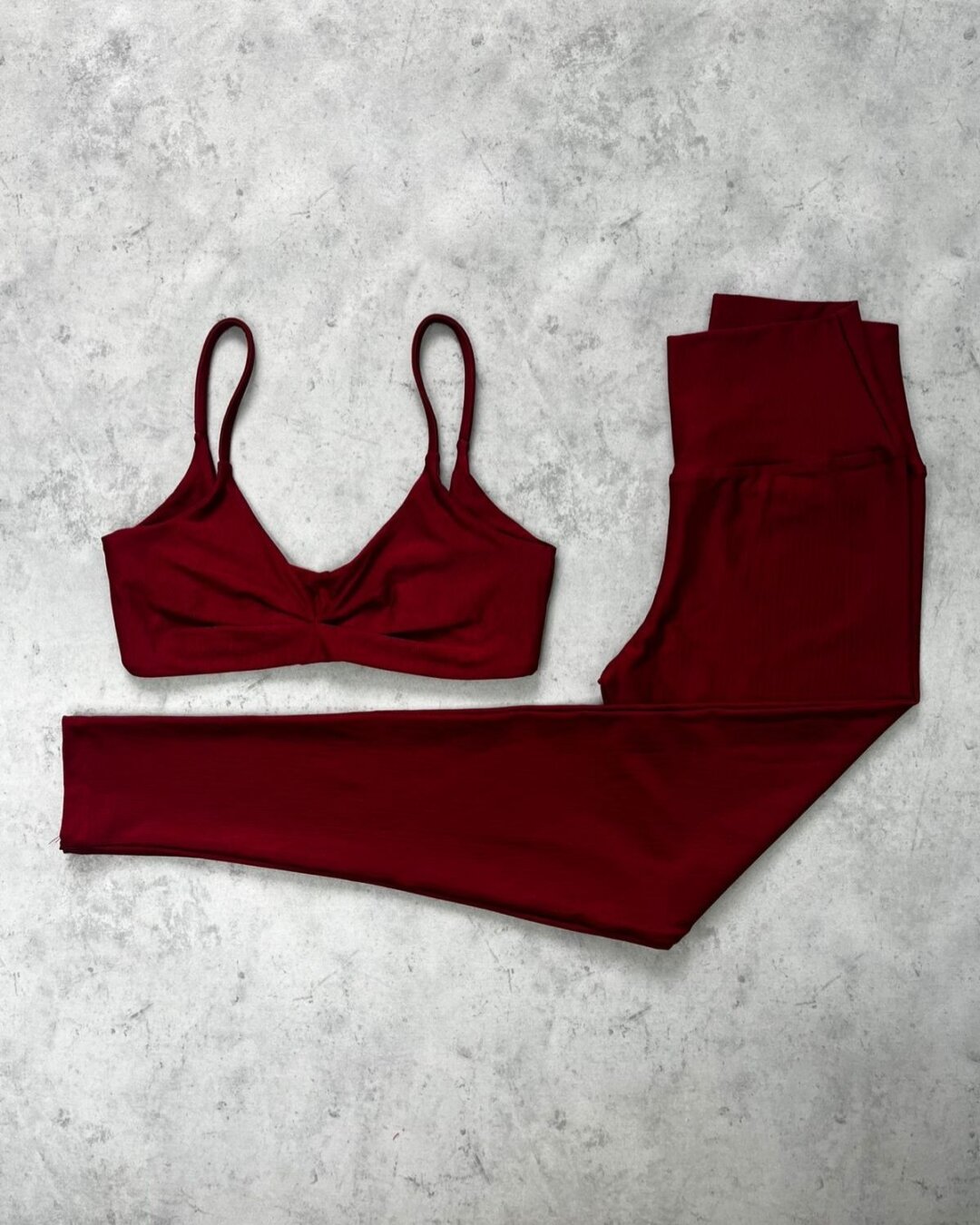 Legging Básica + Top Lívia - Compressão Dark Cherry